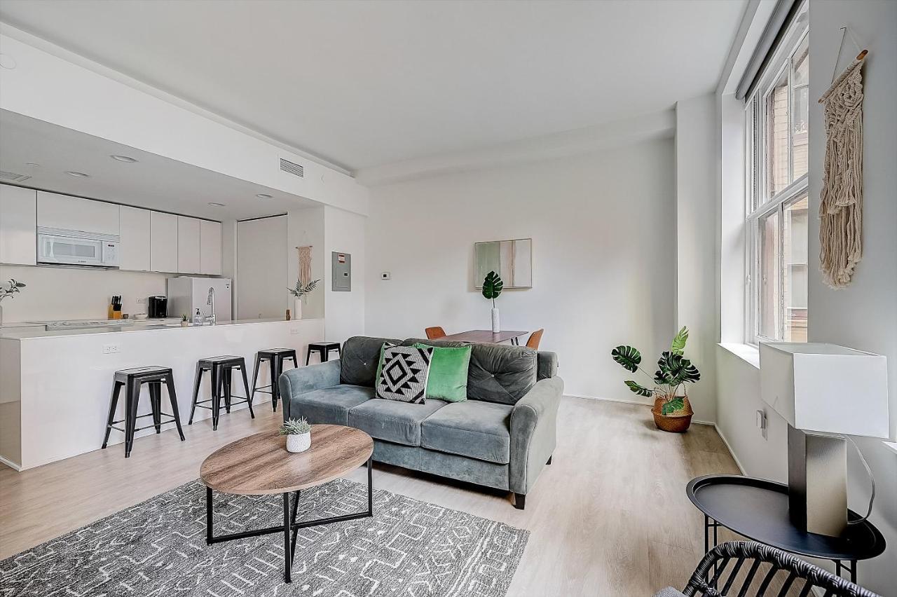 Апартаменты Frontdesk Lofts At 629 Euclid Downtown Кливленд Экстерьер фото