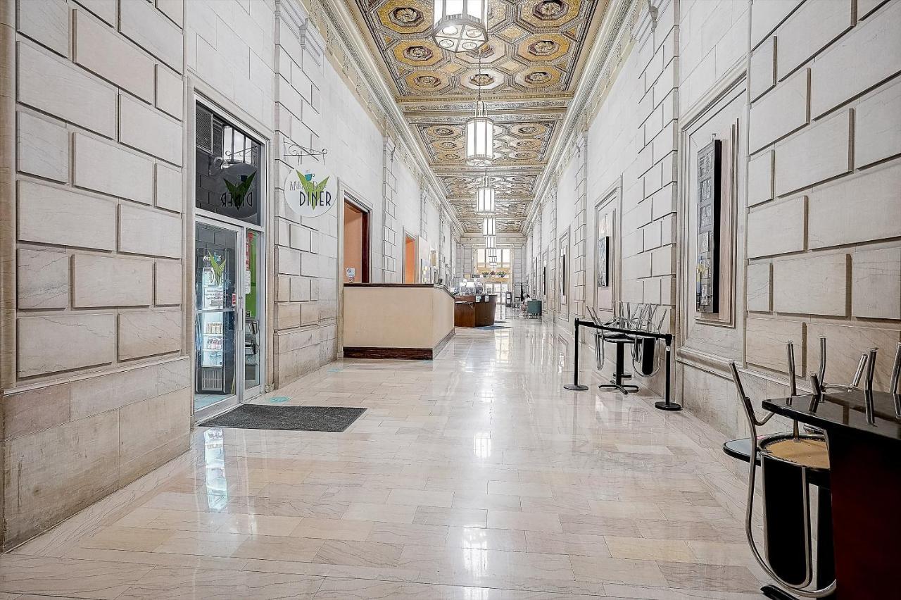 Апартаменты Frontdesk Lofts At 629 Euclid Downtown Кливленд Экстерьер фото